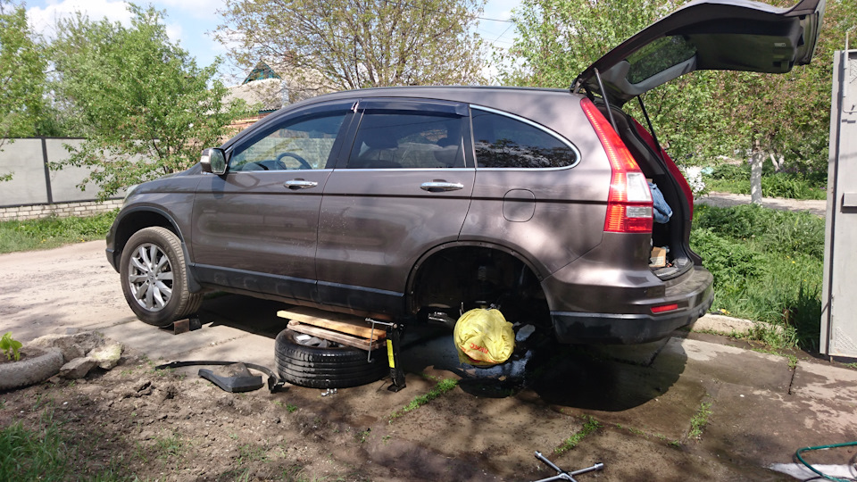 Антикорозійна обробка арок задніх коліс CR-V 2