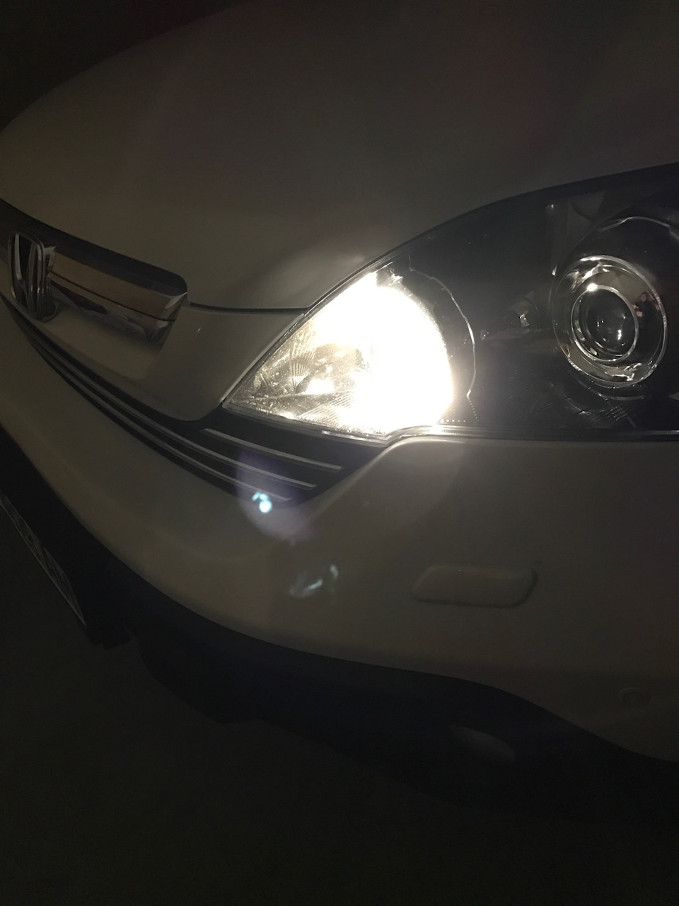 Діоди в габарити та підсвічування номера HONDA CRV-3 2