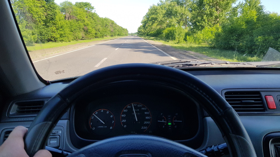 Перший виїзд на рибалку з ночівлею цього року за участю CRV. :) 1