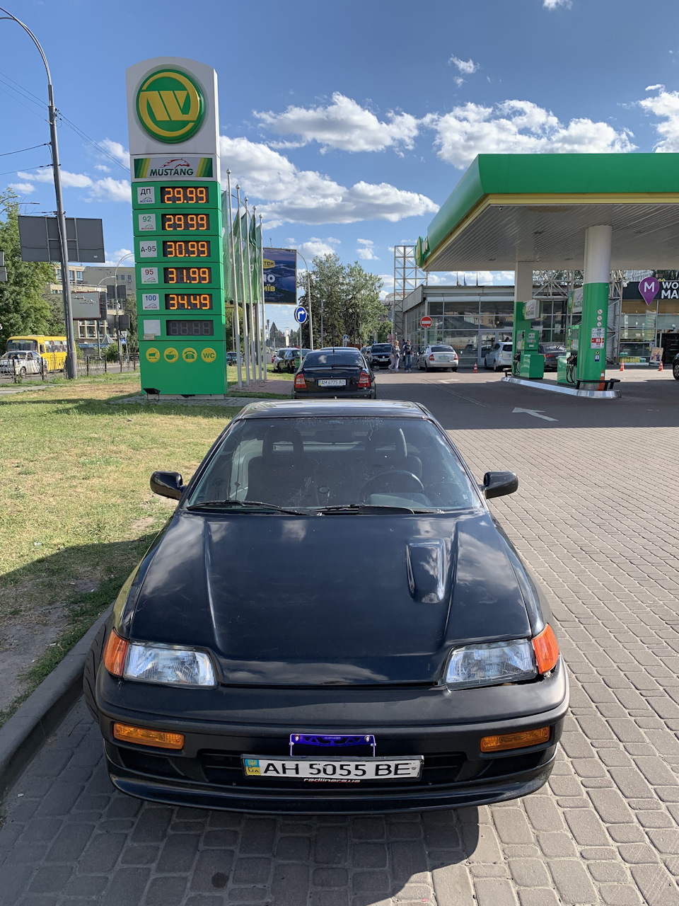 Пластиковий капот 5