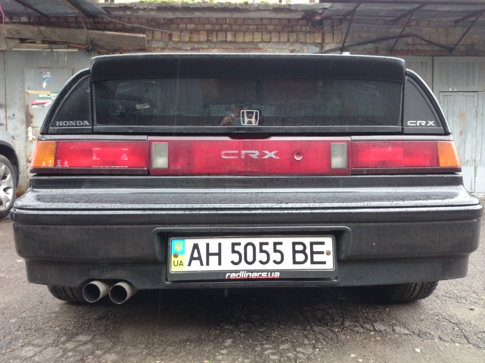 Рамка номера redliners.ua 4