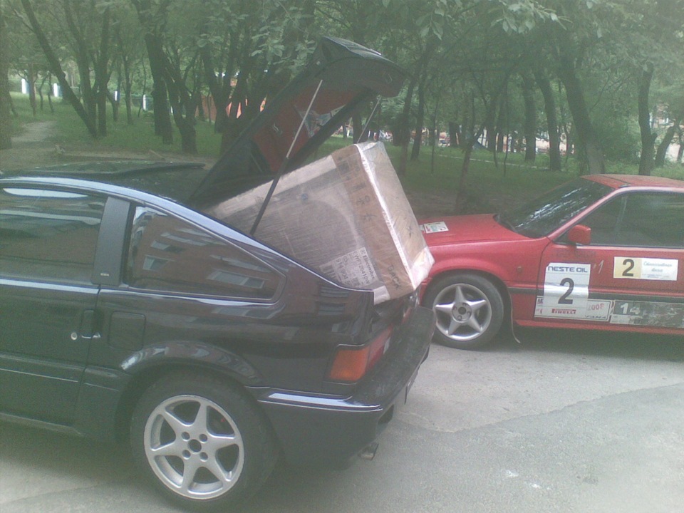 Сімейний автомобіль 2