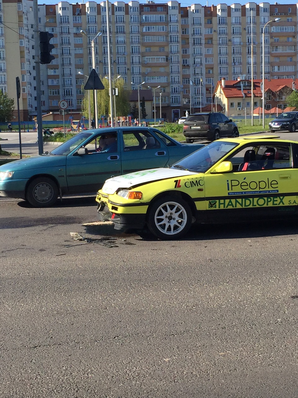 28.04.16 дтп 1
