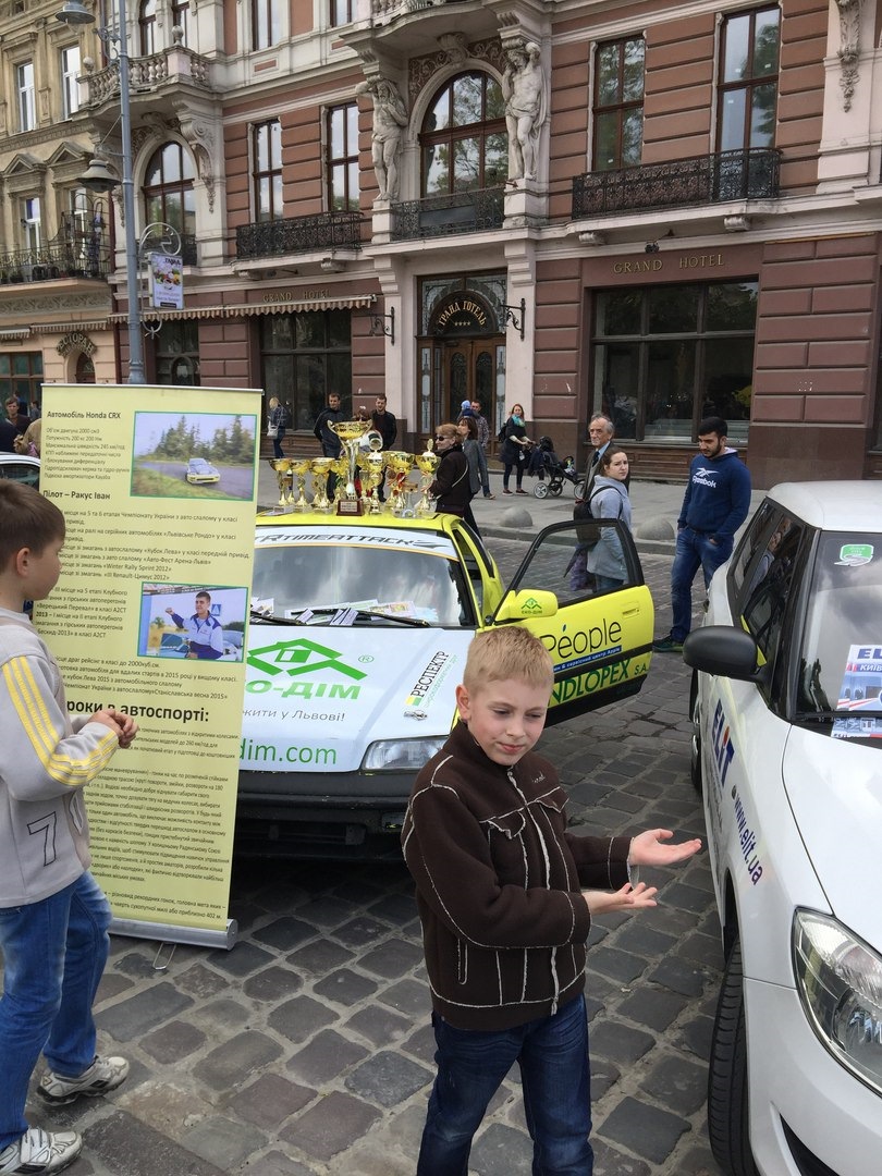 Виставка Острівок Спорту з нагоди 760 річниці міста Львова!) 1