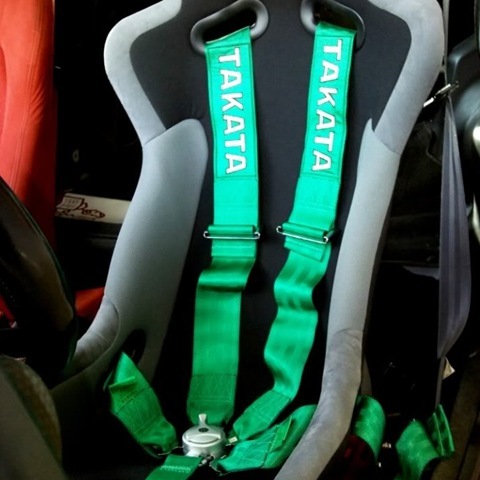 Takata VS Sparco 2