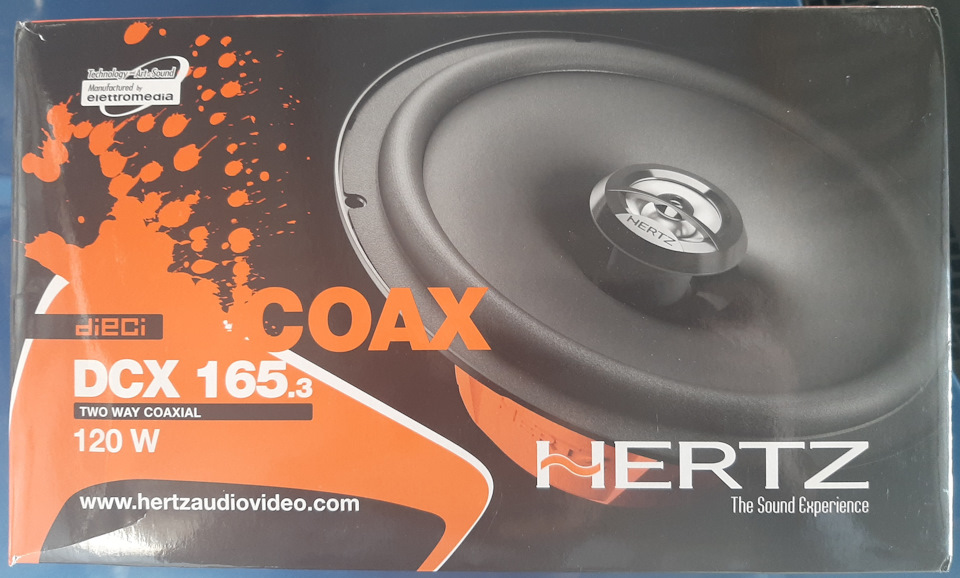Заміна передніх штатних динаміків на Hertz DCX 165.3 1