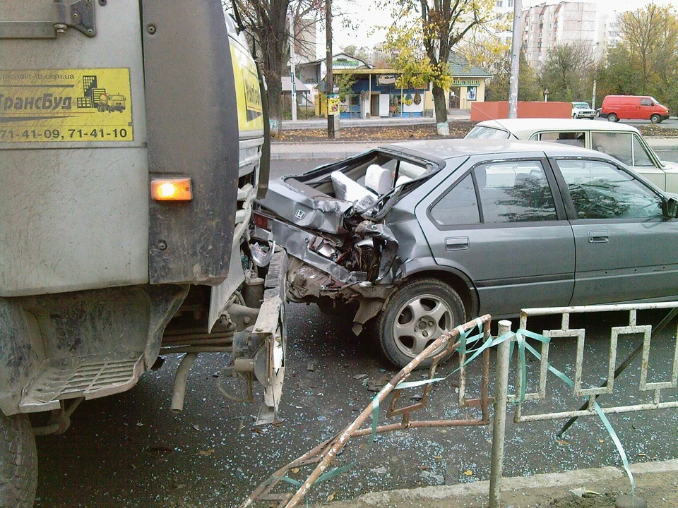 Аварія у 2012-му. Добре, що майстер цілий рік(!) відтягував капремонт. Було б дуже шкода втраченого часу та грошей, а так…