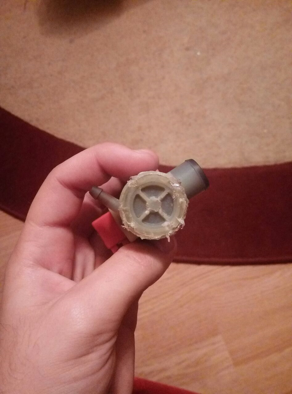 Бачок омівача ч.3 2