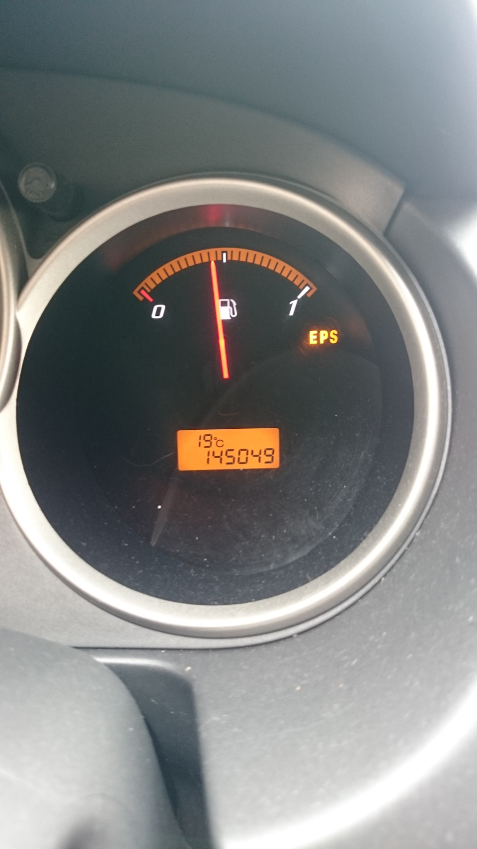 Поставивши нову гуму на 145049 2