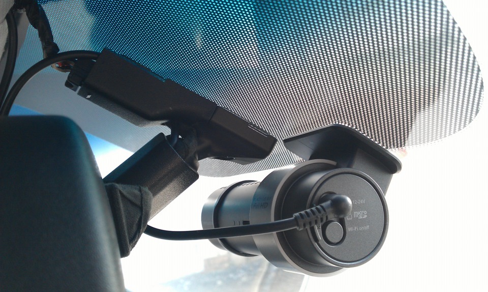 Відеореєстратор BlackVue DR500GW HD 2