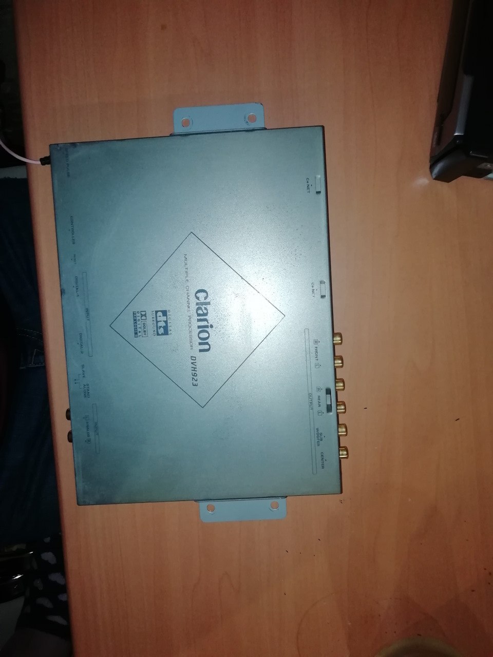 Clarion dvh 923 2