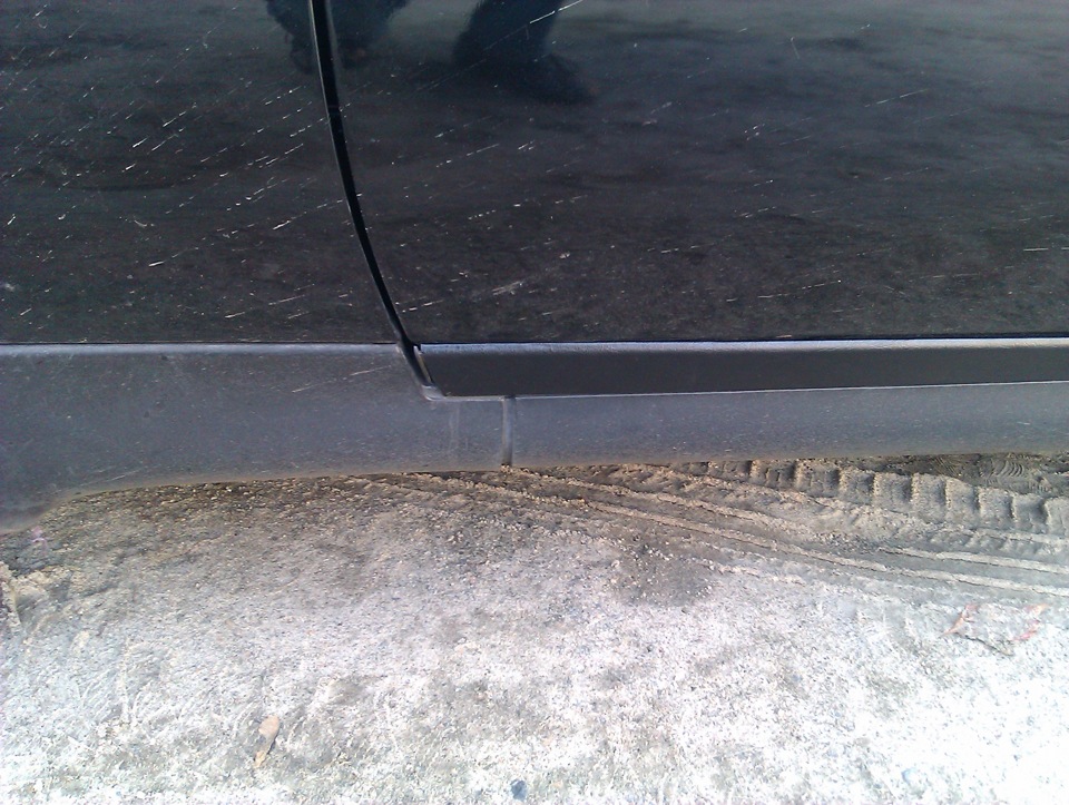 Встановлення нижніх ущільнень дверей (Door lower seal) 4