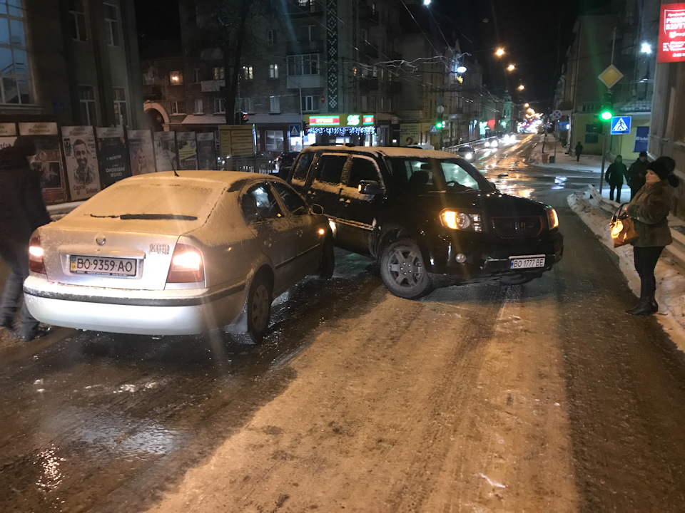 Yokohama.4x4.на льоду майже всі рівні 1