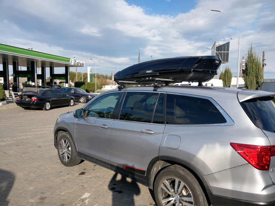 Новий бокс Thule 2