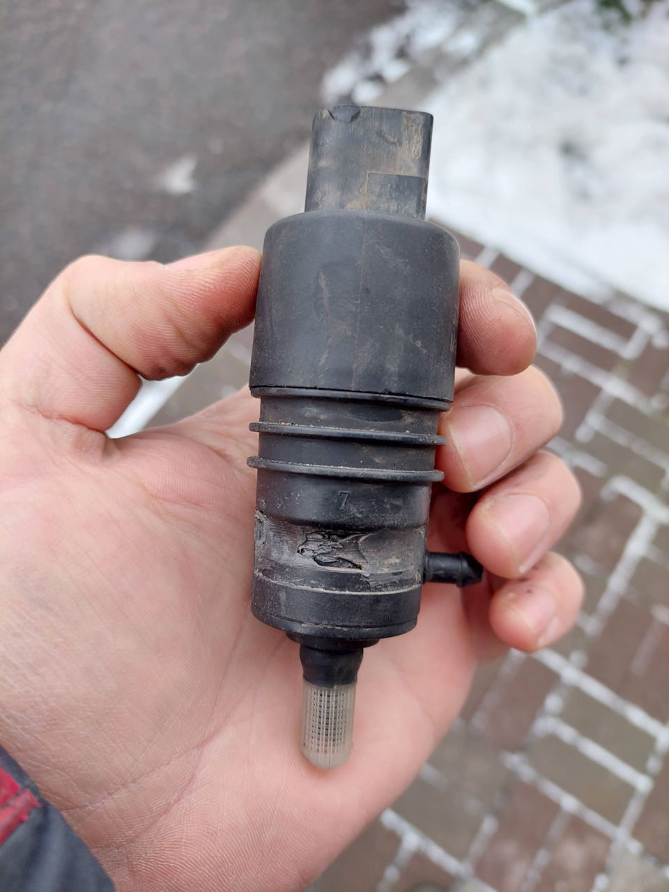 Двигун омивача лобового скла 2