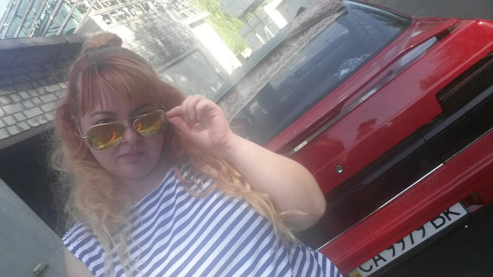 З Коханою провели час біля машини. 1