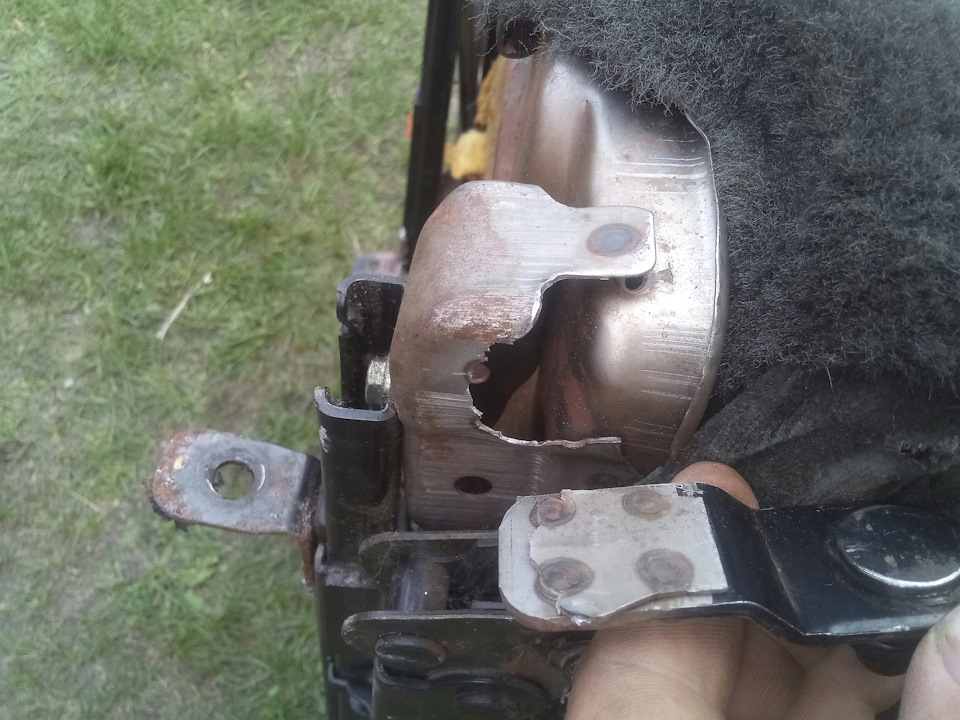 Ремонт спинки сидіння 2