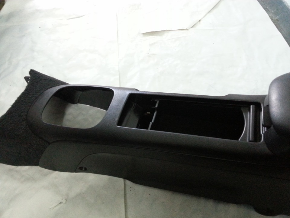 Black piano. 5