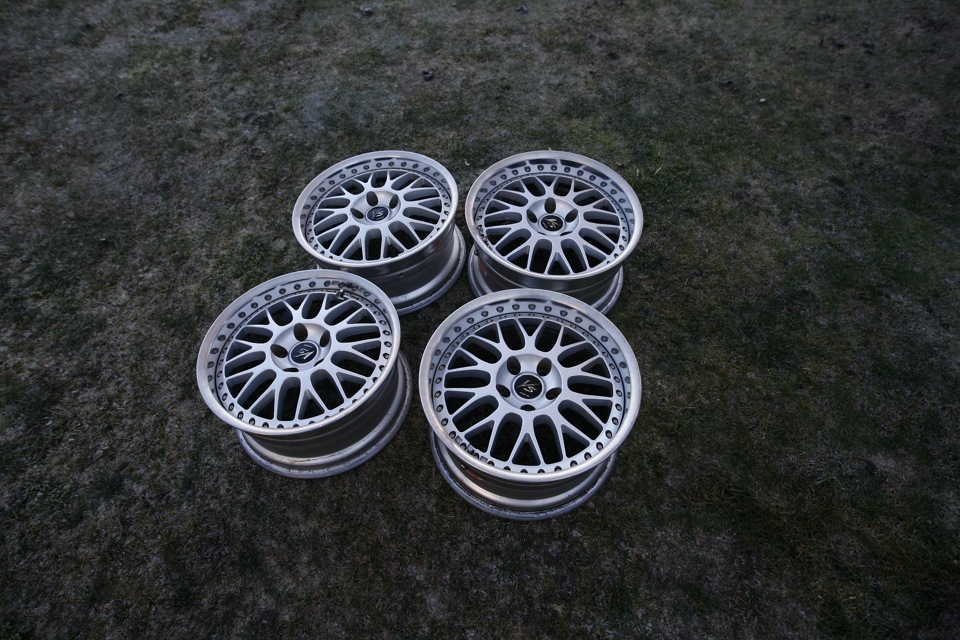 New rim set. 1