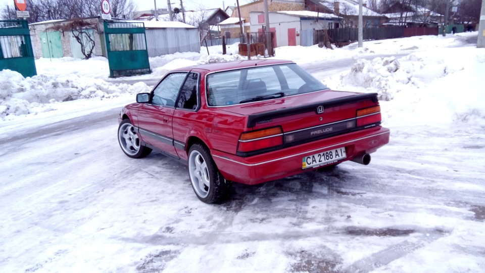 Сніг і хонда) 1