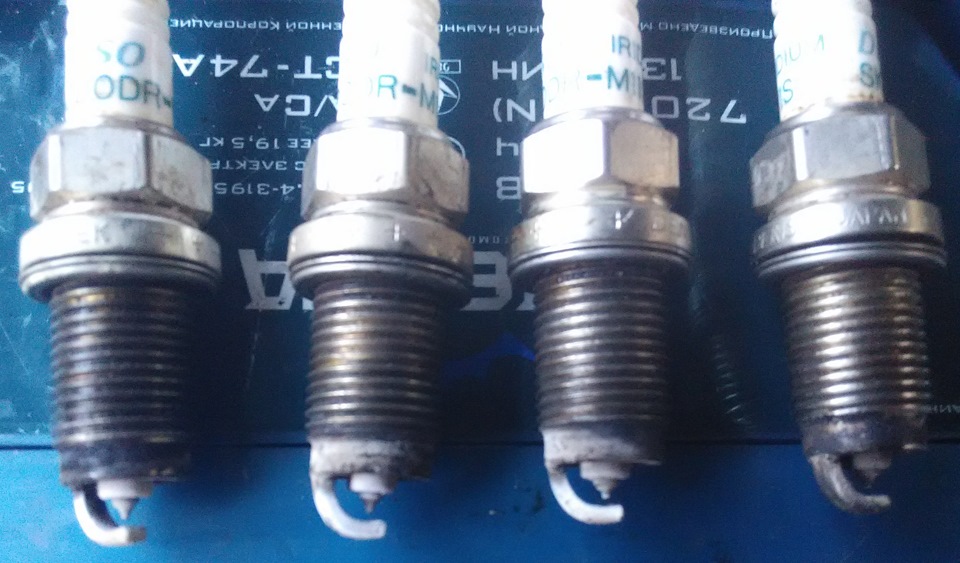 Свічки Denso SKJ20DR-MIIS 2