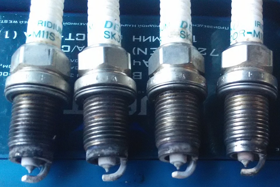 Свічки Denso SKJ20DR-MIIS 1