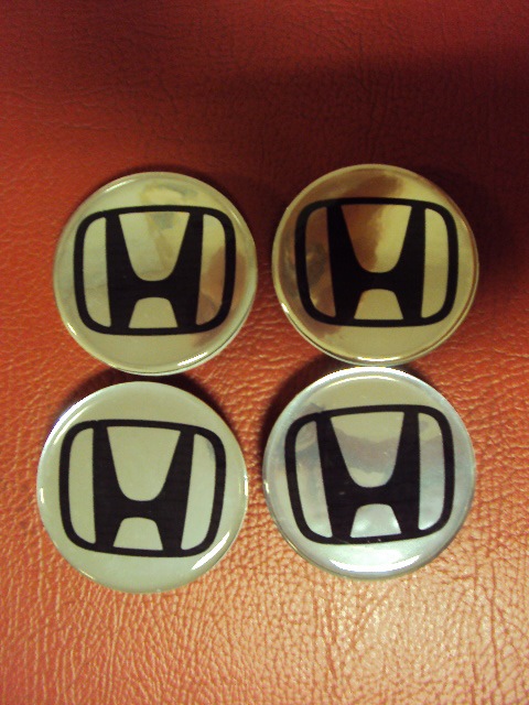 Center caps 1