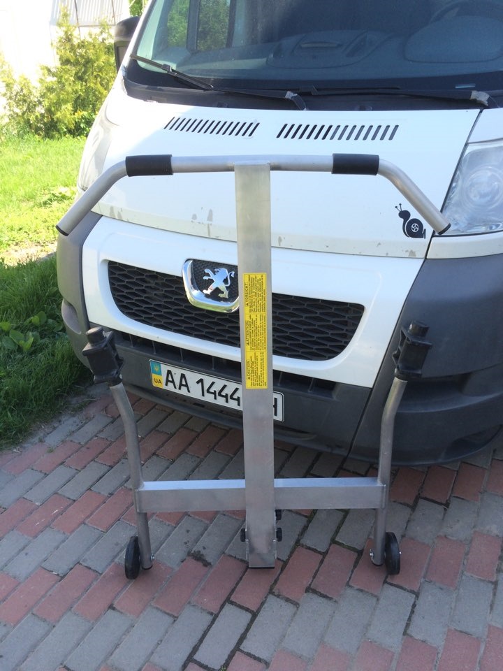hardtop stand 3