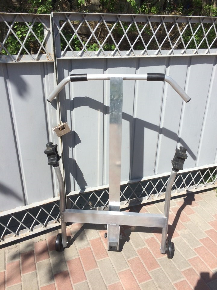 hardtop stand 2