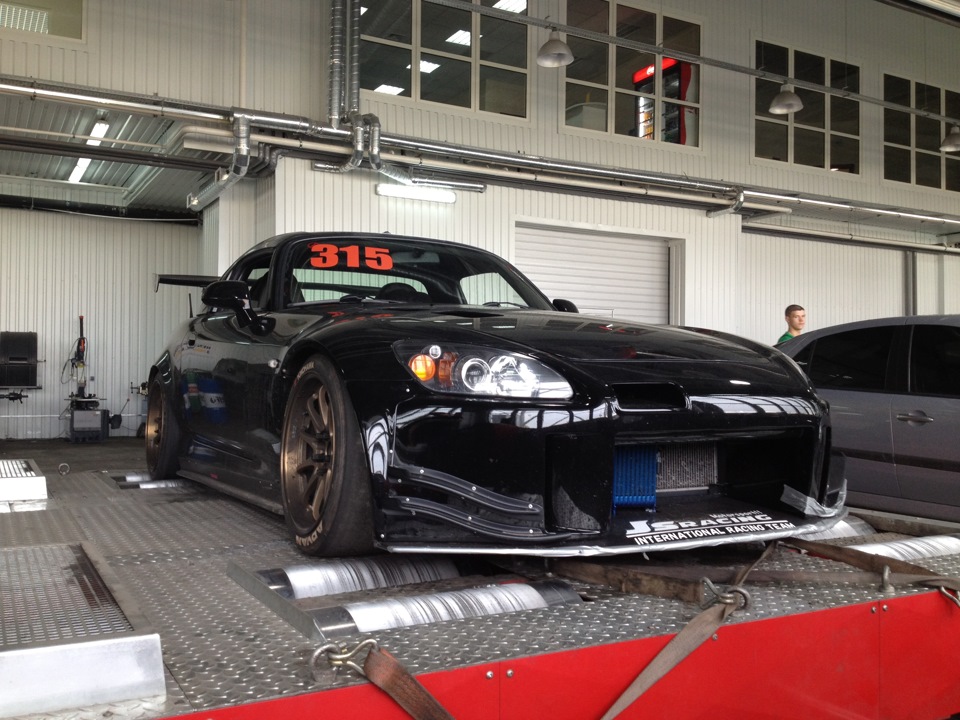 фото S2000 2013 1