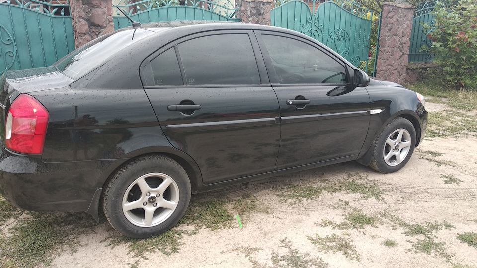 Прикупивши титани MIM Amalfi R14 2
