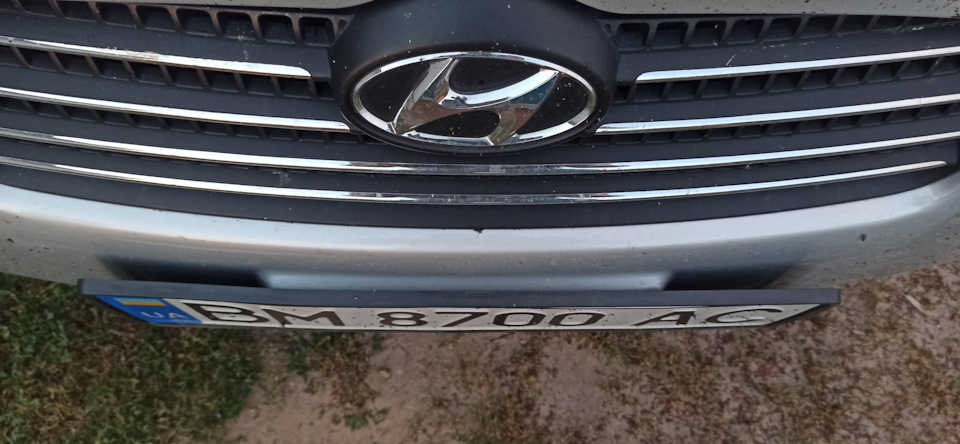 Подіум для Hyundai Accent MC 1