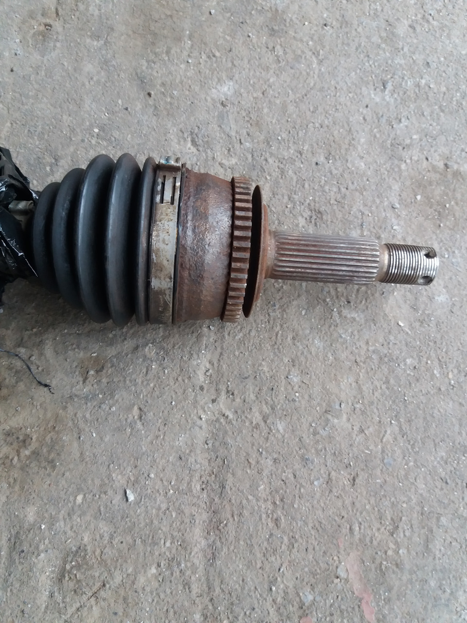 Заміна зовнішнього ШРУСу 3