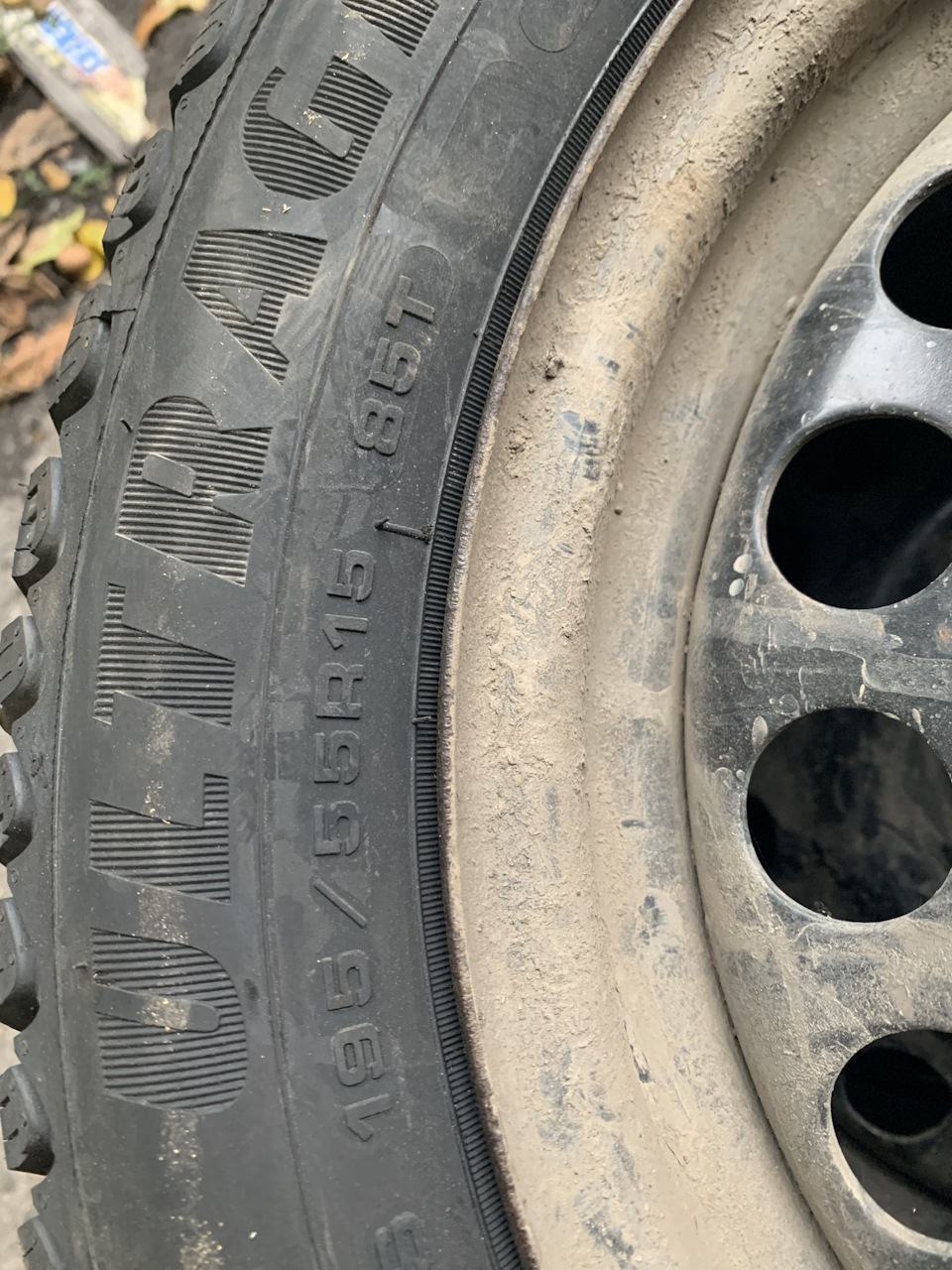 Goodyear UltraGrip Ice Arctic 195/55 R15 3