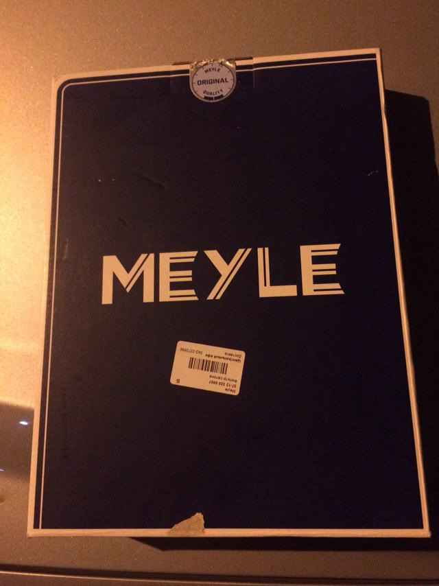 Заміна фільтра салону Meyle 37-12 320 0007 3