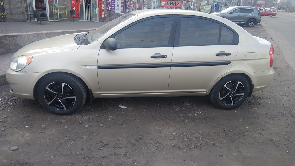 185/65 r15 на літо та нові диски Alutec Shark 2