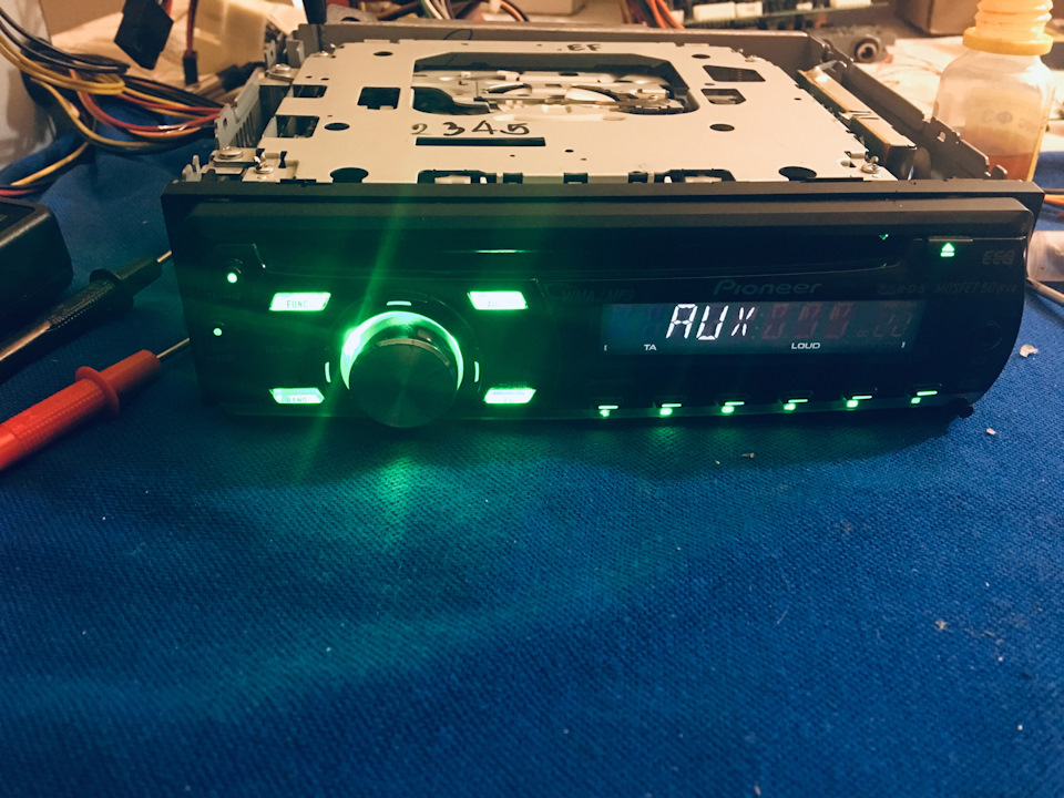 Пересвіт магнітоли Pioneer deh2000mp 3