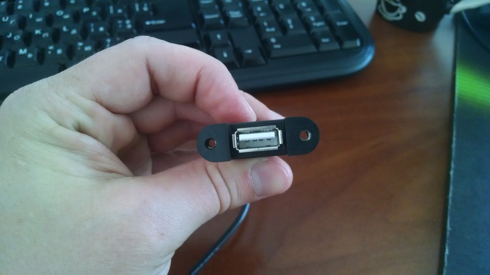 USB Charger 2-3A 3