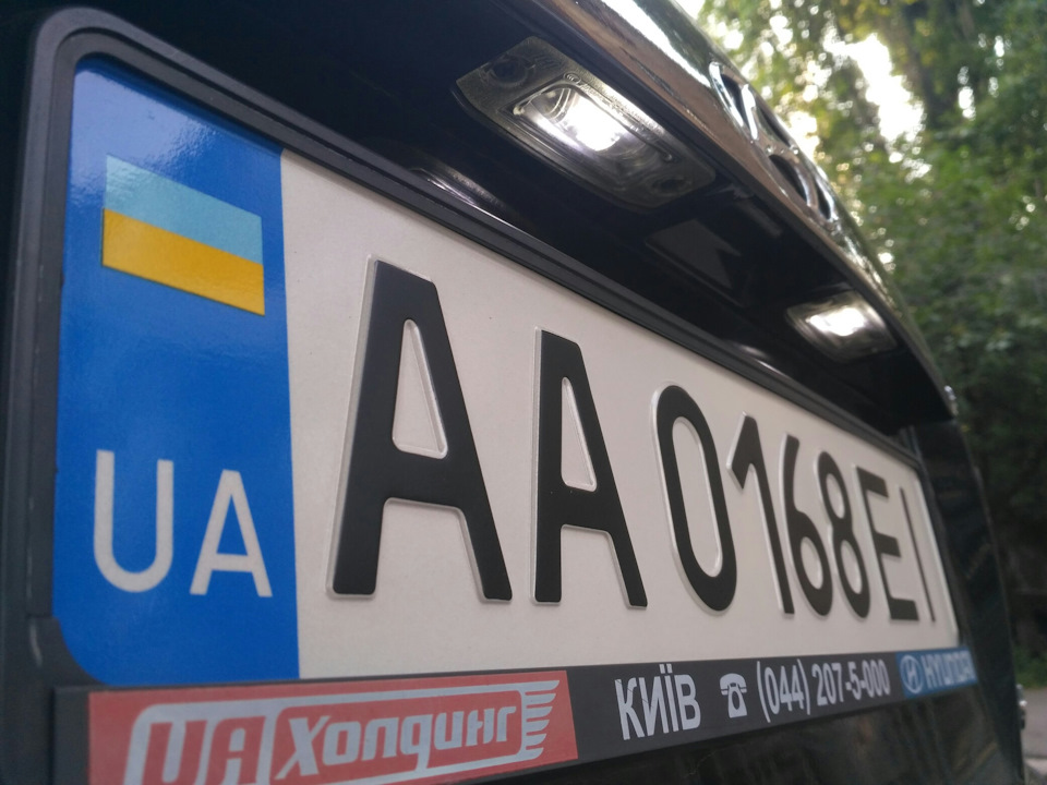 LEDи та стійки стабілізатора 1