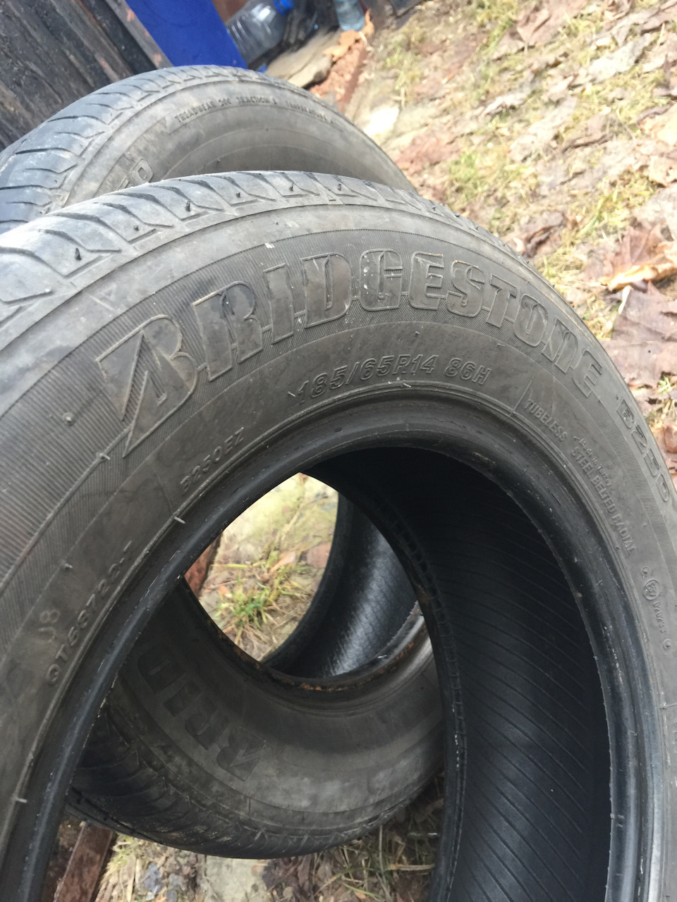 Продам пару летнего Bridgestone b 250 5