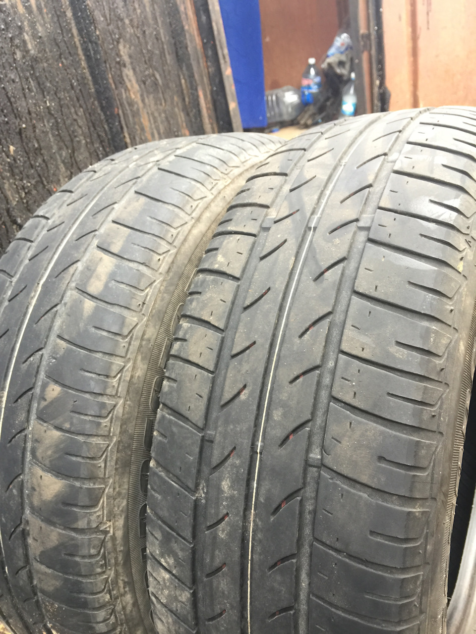 Продам пару летнего Bridgestone b 250 4