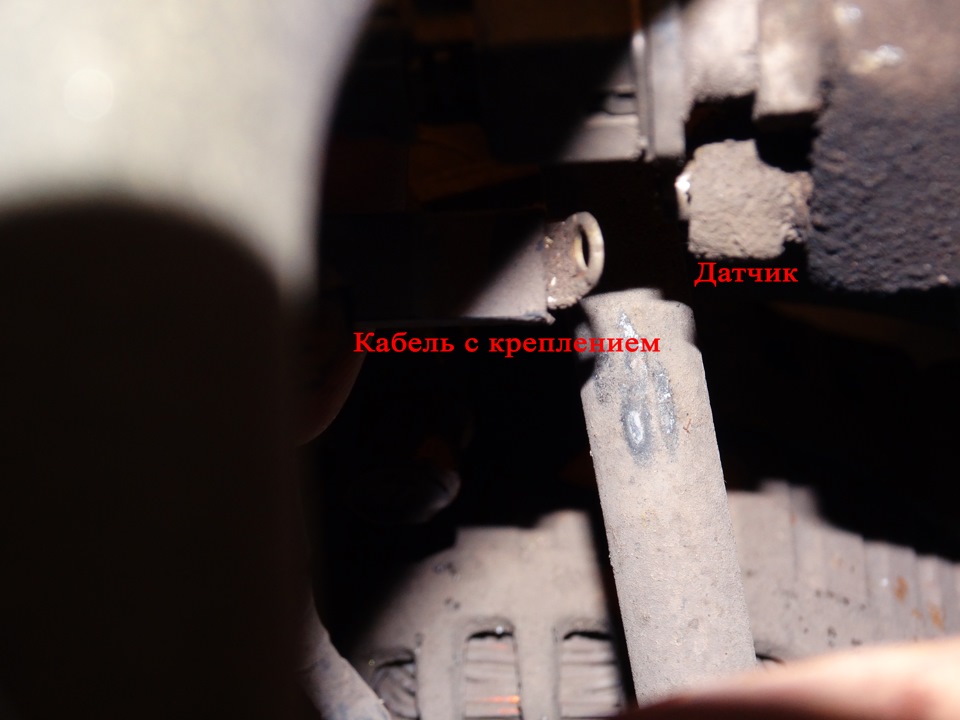 Пружина повернення дросельної заслінки. 5