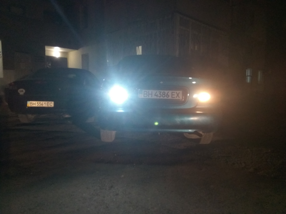 Заднє дальнє світло. Лампочки від товариша Sensovodik 2