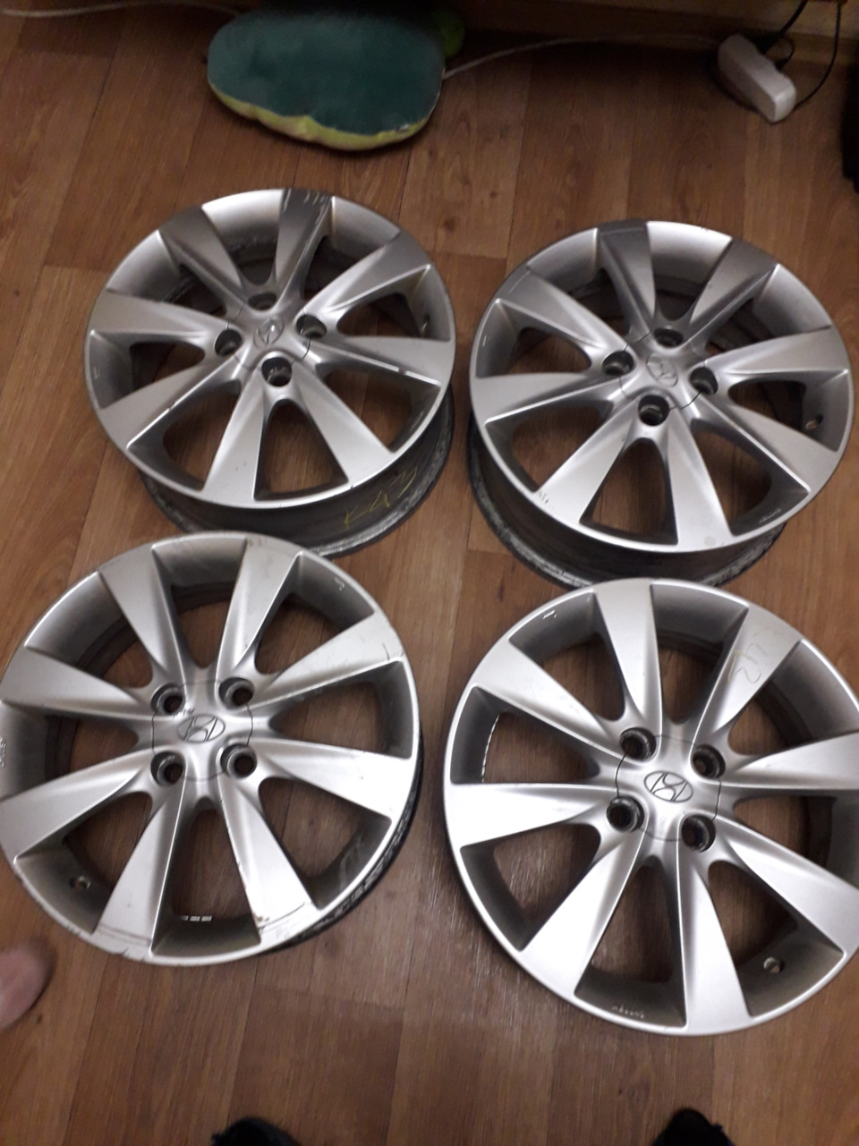 Hyundai Accent RB диски R16 2