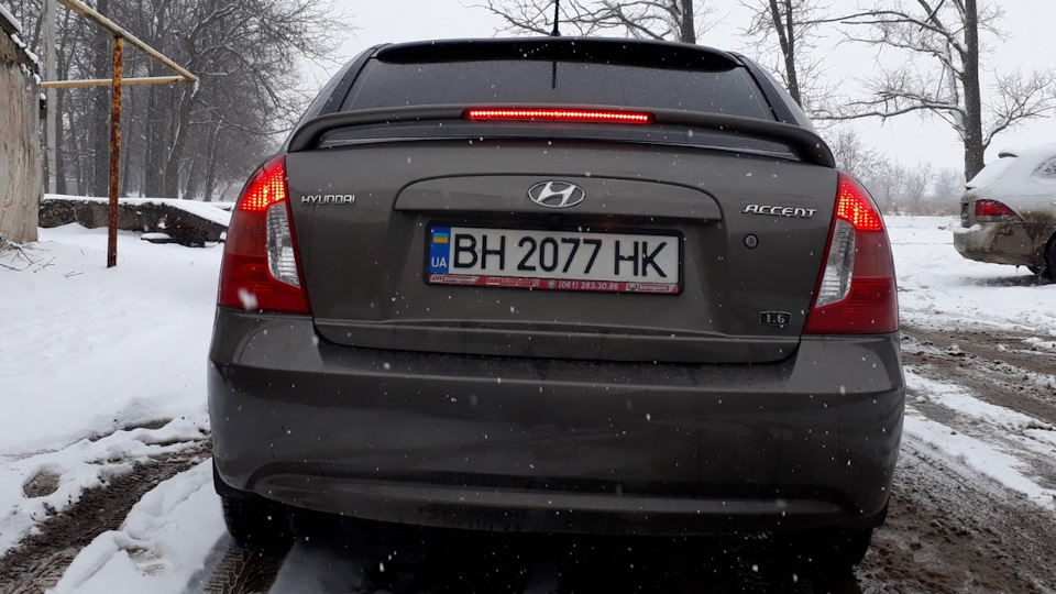 Спойлер, козирок, вії 2