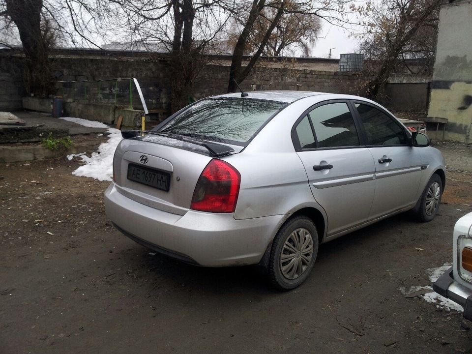 Спойлер від октавії rs) 1