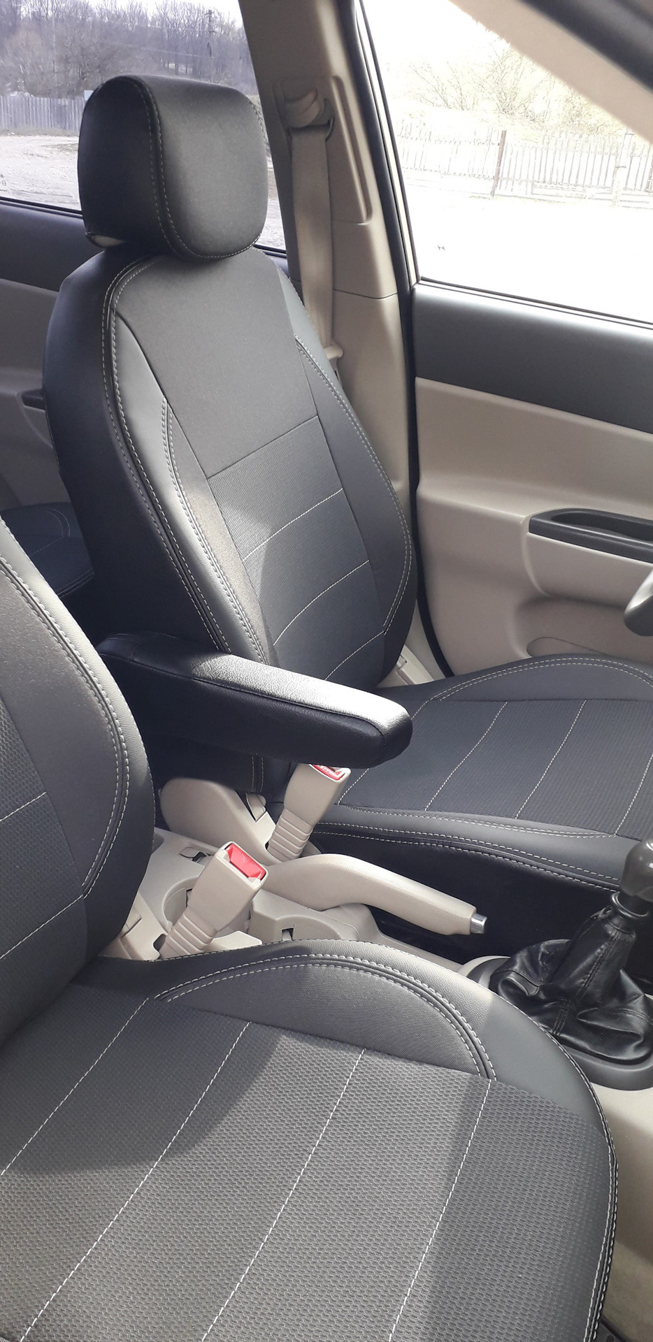 Чохли на сидіння 3