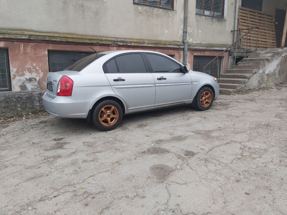 Титані r14 5