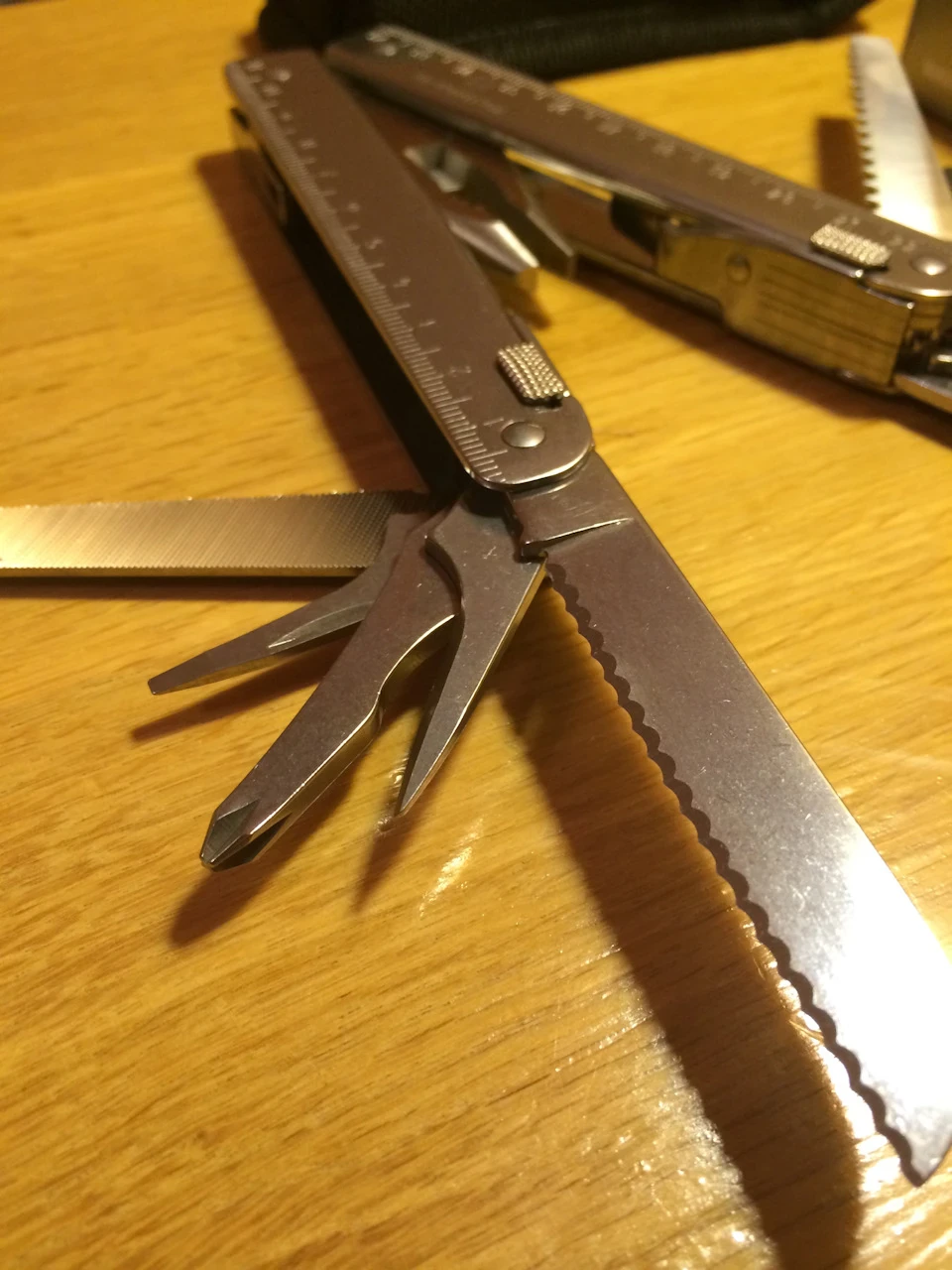 Мультитул Victorinox swisstool