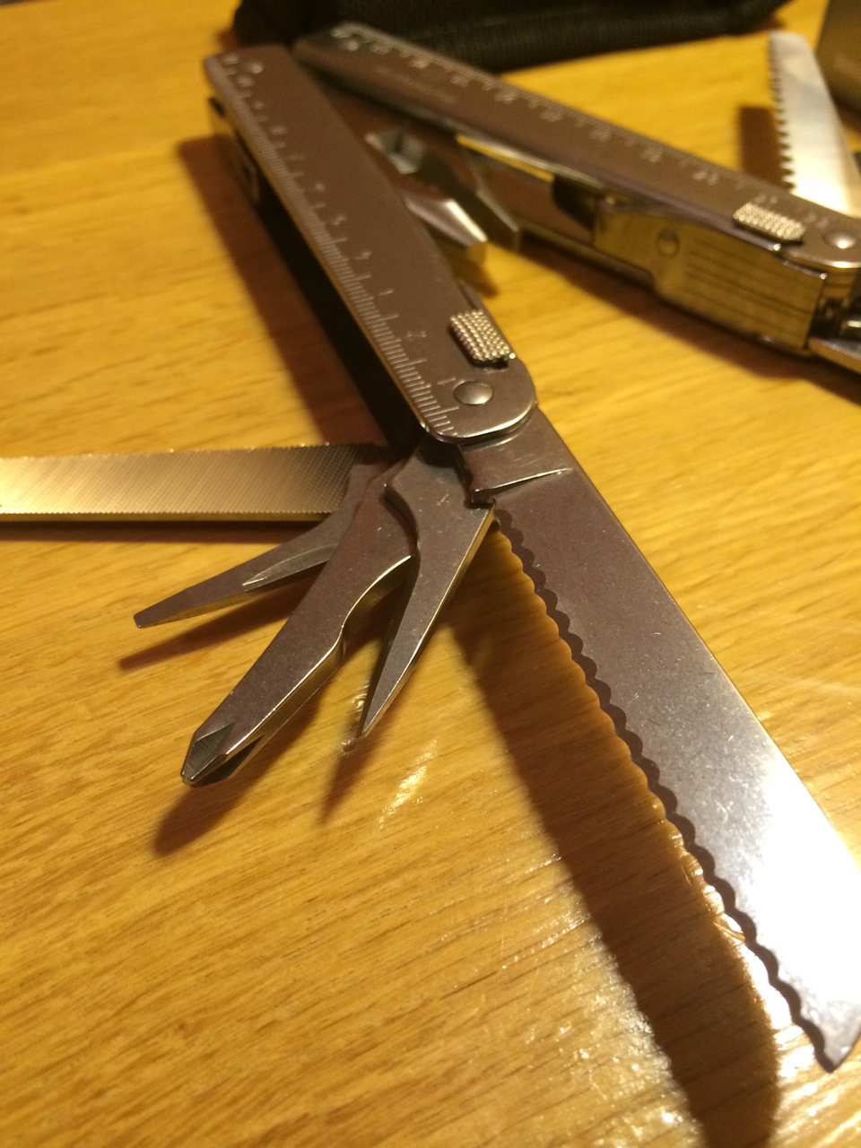 Мультитул Victorinox swisstool 1